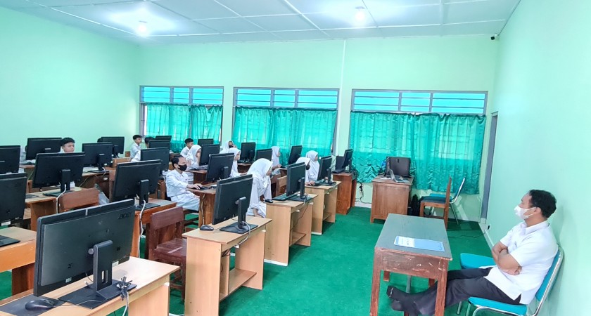 Asesmen Nasional Berbasis Komputer Tahun 2023 : Tingkatkan Rapor Pendidikan Satuan Pendidikan dengan ANBK